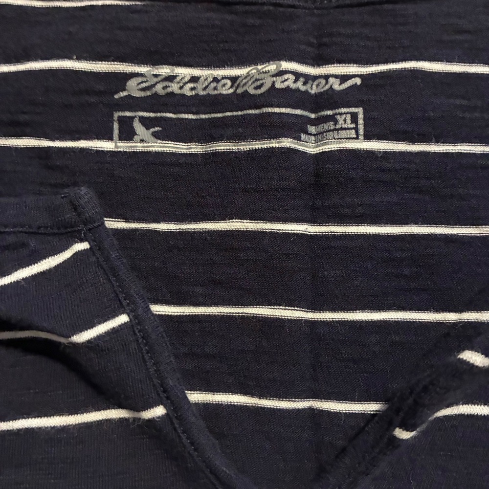 Eddie Bauer Women's XL Blue Long Sleeve T-Shirt Casual - Picture 2 of 2